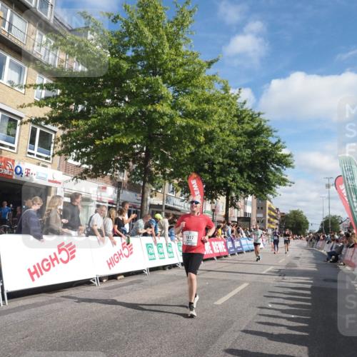 15.09.2024 - PSD Bank Halbmarathon Miley Keyser http://msf.ph/oto/7087549 15.09.2024 11:55:10 Ziel 1404, 1540, 1617, 1682, 1777, 1780, 1814, 1894, 2671, 3524 meine-sportfotos.de