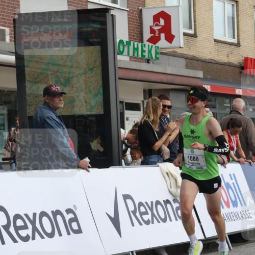 15.09.2024 - PSD Bank Halbmarathon Michael Strokosch http://msf.ph/oto/7087579 15.09.2024 11:28:13 Ziel 700, 917, 1019, 1048, 1080, 1082, 1140, 2605, 2612 meine-sportfotos.de