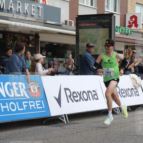 15.09.2024 - PSD Bank Halbmarathon Michael Strokosch http://msf.ph/oto/7087583 15.09.2024 11:28:13 Ziel 700, 917, 1019, 1048, 1080, 1082, 1140, 2605, 2612 meine-sportfotos.de