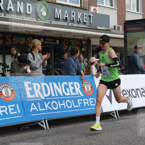 15.09.2024 - PSD Bank Halbmarathon Michael Strokosch http://msf.ph/oto/7087588 15.09.2024 11:28:14 Ziel 700, 917, 926, 1019, 1048, 1080, 1082, 1140, 2605, 2612 meine-sportfotos.de