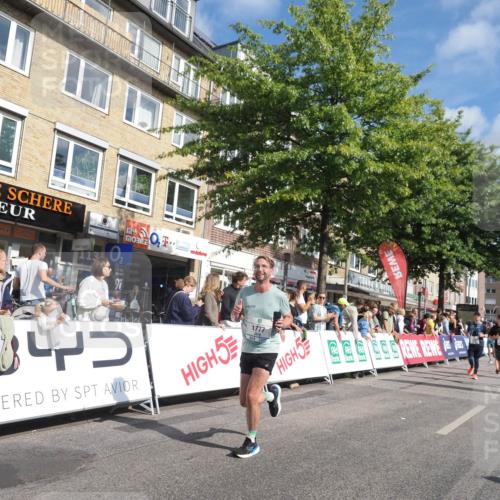 15.09.2024 - PSD Bank Halbmarathon Miley Keyser http://msf.ph/oto/7087594 15.09.2024 11:55:14 Ziel 1404, 1540, 1617, 1682, 1777, 1780, 1894, 2671, 3524 meine-sportfotos.de