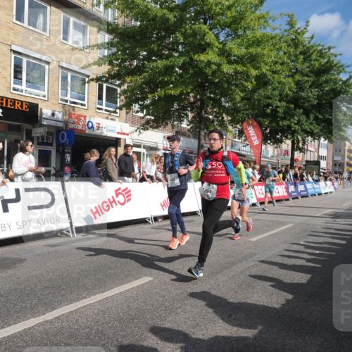 15.09.2024 - PSD Bank Halbmarathon Miley Keyser http://msf.ph/oto/7087635 15.09.2024 11:55:18 Ziel 1404, 1540, 1617, 1682, 1777, 1894, 2671, 3524 meine-sportfotos.de