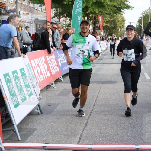 15.09.2024 - PSD Bank Halbmarathon Strokosch-Dieckow http://msf.ph/oto/7087660 15.09.2024 12:38:06 Ziel 1816, 2381, 2398, 2432, 2517, 3380, 3415, 3441, 3481 meine-sportfotos.de