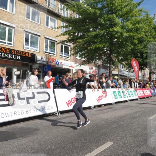 15.09.2024 - PSD Bank Halbmarathon Miley Keyser http://msf.ph/oto/7087685 15.09.2024 11:55:33 Ziel 1517, 2019, 2794, 2837 meine-sportfotos.de