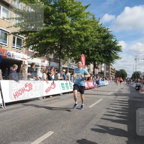 15.09.2024 - PSD Bank Halbmarathon Miley Keyser http://msf.ph/oto/7087715 15.09.2024 11:55:38 Ziel 705, 1248, 1517, 1891, 2019, 2172, 2794, 2837, 3001 meine-sportfotos.de