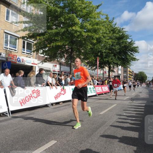 15.09.2024 - PSD Bank Halbmarathon Miley Keyser http://msf.ph/oto/7087759 15.09.2024 11:55:46 Ziel 705, 1248, 1517, 1660, 1891, 2019, 2172, 2181, 2217, 2716, 2837, 2853, 3001, 3150 meine-sportfotos.de