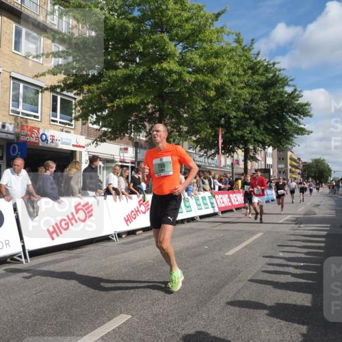 15.09.2024 - PSD Bank Halbmarathon Miley Keyser http://msf.ph/oto/7087761 15.09.2024 11:55:46 Ziel 705, 1248, 1517, 1660, 1891, 2019, 2172, 2181, 2217, 2716, 2837, 2853, 3001, 3150 meine-sportfotos.de