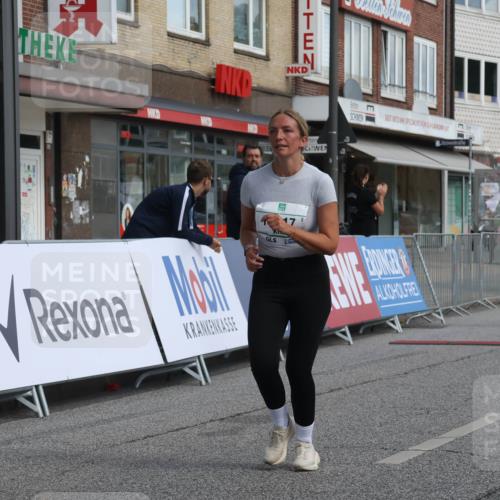 15.09.2024 - PSD Bank Halbmarathon Michael Strokosch http://msf.ph/oto/7087814 15.09.2024 12:37:52 Ziel 1816, 2517, 3380, 3415, 3417 meine-sportfotos.de