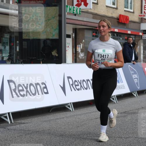15.09.2024 - PSD Bank Halbmarathon Michael Strokosch http://msf.ph/oto/7087824 15.09.2024 12:37:52 Ziel 1816, 2517, 3380, 3415, 3417 meine-sportfotos.de