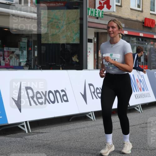 15.09.2024 - PSD Bank Halbmarathon Michael Strokosch http://msf.ph/oto/7087830 15.09.2024 12:37:52 Ziel 1816, 2517, 3380, 3415, 3417 meine-sportfotos.de