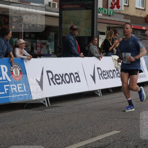 15.09.2024 - PSD Bank Halbmarathon Michael Strokosch http://msf.ph/oto/7087841 15.09.2024 11:28:34 Ziel 425, 431, 585, 830, 889, 893, 905, 926, 929, 1042, 1063, 1065, 1126, 1487, 2603, 3510 meine-sportfotos.de