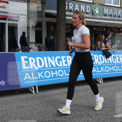 15.09.2024 - PSD Bank Halbmarathon Michael Strokosch http://msf.ph/oto/7087859 15.09.2024 12:37:54 Ziel 1816, 2517, 3380, 3415, 3417 meine-sportfotos.de