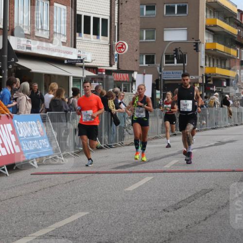 15.09.2024 - PSD Bank Halbmarathon Michael Strokosch http://msf.ph/oto/7087868 15.09.2024 11:28:37 Ziel 425, 431, 585, 830, 889, 893, 905, 915, 929, 1063, 1065, 1126, 1487, 2603, 3510 meine-sportfotos.de
