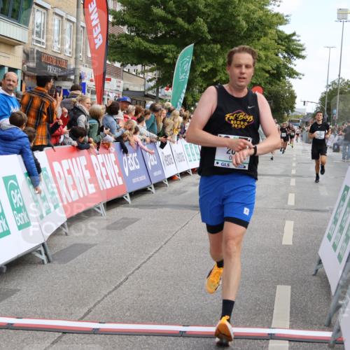 15.09.2024 - PSD Bank Halbmarathon Strokosch-Dieckow http://msf.ph/oto/7087889 15.09.2024 11:30:13 Ziel 454, 724, 727, 1093, 1123, 1184, 2615, 2692 meine-sportfotos.de