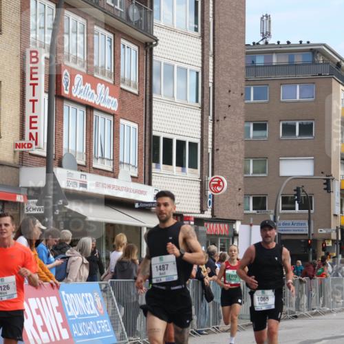 15.09.2024 - PSD Bank Halbmarathon Michael Strokosch http://msf.ph/oto/7087891 15.09.2024 11:28:39 Ziel 425, 431, 585, 830, 889, 893, 905, 915, 929, 1063, 1065, 1103, 1126, 1487, 2603, 3510 meine-sportfotos.de