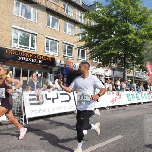 15.09.2024 - PSD Bank Halbmarathon Miley Keyser http://msf.ph/oto/7087917 15.09.2024 11:56:00 Ziel 1061, 1586, 1605, 1660, 1679, 1946, 2145, 2181, 2217, 2716, 2853, 3150 meine-sportfotos.de