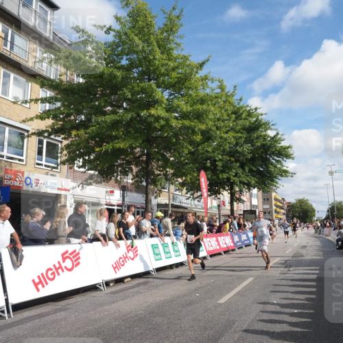 15.09.2024 - PSD Bank Halbmarathon Miley Keyser http://msf.ph/oto/7087923 15.09.2024 11:56:03 Ziel 769, 1061, 1586, 1605, 1679, 1946, 2145, 2181, 2716, 3150 meine-sportfotos.de