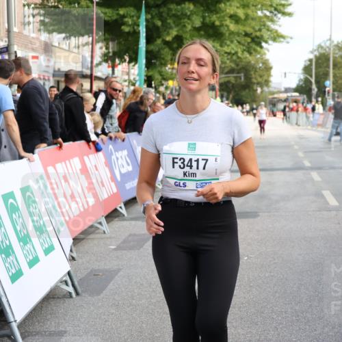 15.09.2024 - PSD Bank Halbmarathon Strokosch-Dieckow http://msf.ph/oto/7087930 15.09.2024 12:38:17 Ziel 1816, 2517, 3380, 3415, 3417 meine-sportfotos.de