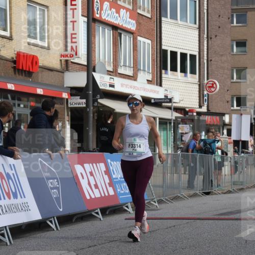 15.09.2024 - PSD Bank Halbmarathon Michael Strokosch http://msf.ph/oto/7087935 15.09.2024 12:38:11 Ziel 3314 meine-sportfotos.de