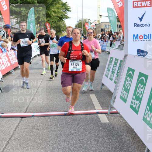 15.09.2024 - PSD Bank Halbmarathon Strokosch-Dieckow http://msf.ph/oto/7087937 15.09.2024 12:28:36 Ziel 2392, 2439, 2441, 3017, 3073, 3121, 3225, 3274, 3327 meine-sportfotos.de
