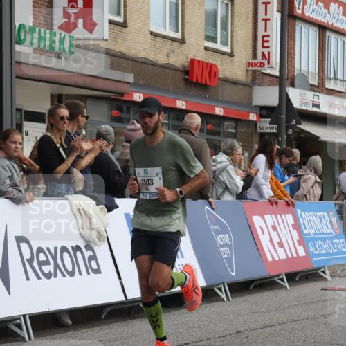 15.09.2024 - PSD Bank Halbmarathon Michael Strokosch http://msf.ph/oto/7087987 15.09.2024 11:28:47 Ziel 707, 708, 830, 915, 1065, 1103, 1126, 1487, 2603 meine-sportfotos.de