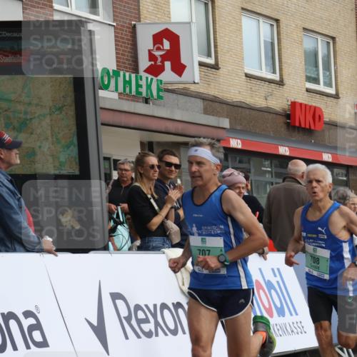 15.09.2024 - PSD Bank Halbmarathon Michael Strokosch http://msf.ph/oto/7088041 15.09.2024 11:28:52 Ziel 707, 708, 733, 830, 915, 1065, 1071, 1103, 1126, 1487, 2603 meine-sportfotos.de