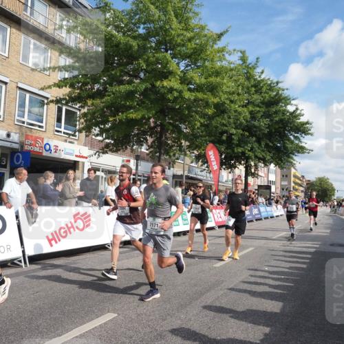 15.09.2024 - PSD Bank Halbmarathon Miley Keyser http://msf.ph/oto/7088081 15.09.2024 11:56:22 Ziel 769, 1445, 1502, 1700, 1707, 1714, 1730, 1974, 2035, 2084, 2171, 2822 meine-sportfotos.de