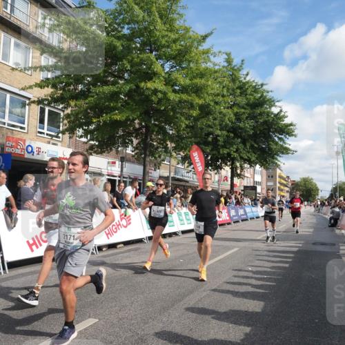 15.09.2024 - PSD Bank Halbmarathon Miley Keyser http://msf.ph/oto/7088083 15.09.2024 11:56:22 Ziel 769, 1445, 1502, 1700, 1707, 1714, 1730, 1974, 2035, 2084, 2171, 2822 meine-sportfotos.de