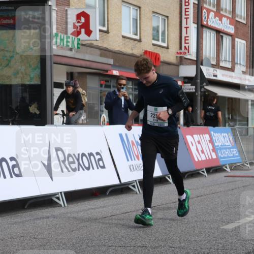 15.09.2024 - PSD Bank Halbmarathon Michael Strokosch http://msf.ph/oto/7088089 15.09.2024 12:38:34 Ziel 2285, 3123 meine-sportfotos.de
