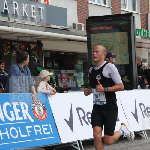 15.09.2024 - PSD Bank Halbmarathon Michael Strokosch http://msf.ph/oto/7088090 15.09.2024 11:28:58 Ziel 443, 707, 708, 733, 736, 1071, 1079, 1095, 1103, 1112, 2620 meine-sportfotos.de