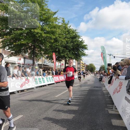 15.09.2024 - PSD Bank Halbmarathon Miley Keyser http://msf.ph/oto/7088104 15.09.2024 11:56:25 Ziel 769, 1445, 1502, 1700, 1706, 1707, 1714, 1730, 1974, 2035, 2084, 2171, 2822, 2900 meine-sportfotos.de