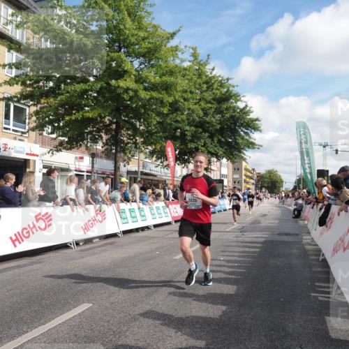 15.09.2024 - PSD Bank Halbmarathon Miley Keyser http://msf.ph/oto/7088108 15.09.2024 11:56:25 Ziel 769, 1445, 1502, 1700, 1706, 1707, 1714, 1730, 1974, 2035, 2084, 2171, 2822, 2900 meine-sportfotos.de