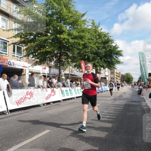 15.09.2024 - PSD Bank Halbmarathon Miley Keyser http://msf.ph/oto/7088110 15.09.2024 11:56:25 Ziel 769, 1445, 1502, 1700, 1706, 1707, 1714, 1730, 1974, 2035, 2084, 2171, 2822, 2900 meine-sportfotos.de