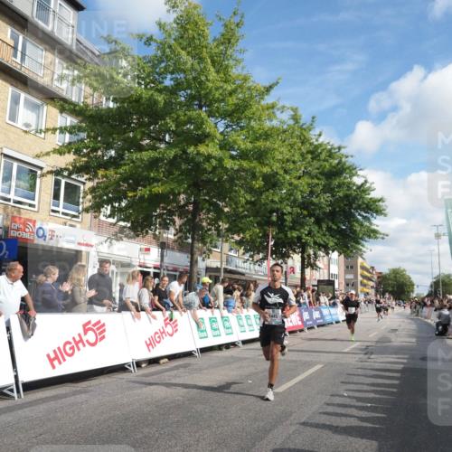 15.09.2024 - PSD Bank Halbmarathon Miley Keyser http://msf.ph/oto/7088128 15.09.2024 11:56:28 Ziel 1445, 1502, 1690, 1700, 1706, 1707, 1714, 1730, 1973, 1974, 2035, 2084, 2171, 2822, 2900 meine-sportfotos.de