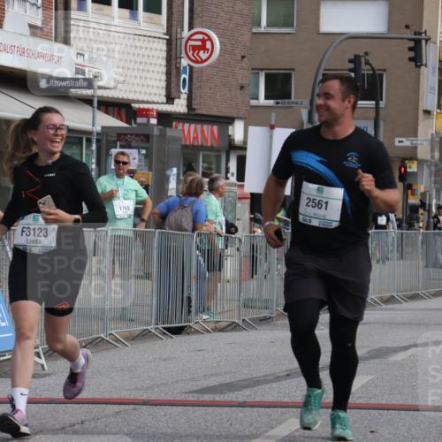 15.09.2024 - PSD Bank Halbmarathon Michael Strokosch http://msf.ph/oto/7088167 15.09.2024 12:38:40 Ziel 2285, 3123, 3381 meine-sportfotos.de