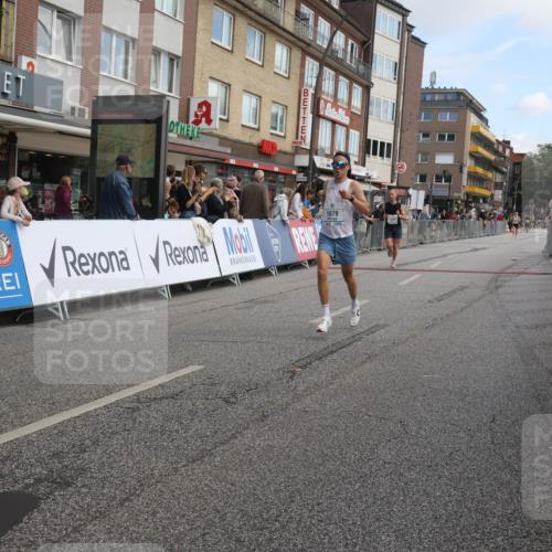 15.09.2024 - PSD Bank Halbmarathon Michael Strokosch http://msf.ph/oto/7088172 15.09.2024 11:29:05 Ziel 443, 733, 736, 1071, 1079, 1095, 1112, 1134, 2620 meine-sportfotos.de