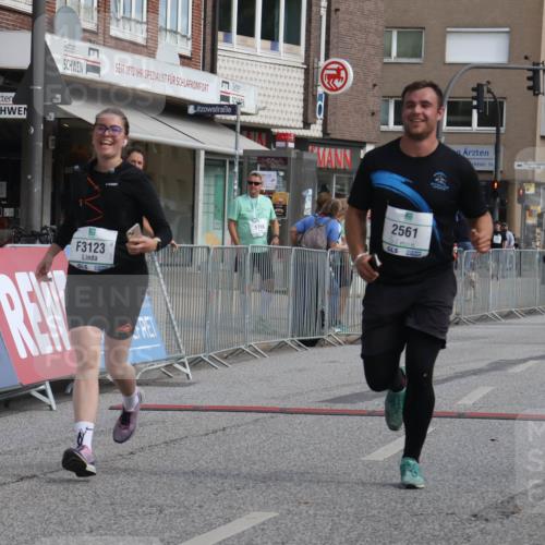 15.09.2024 - PSD Bank Halbmarathon Michael Strokosch http://msf.ph/oto/7088181 15.09.2024 12:38:41 Ziel 2285, 3123, 3381 meine-sportfotos.de