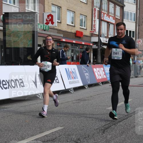 15.09.2024 - PSD Bank Halbmarathon Michael Strokosch http://msf.ph/oto/7088220 15.09.2024 12:38:43 Ziel 2285, 3123, 3332, 3333, 3381 meine-sportfotos.de