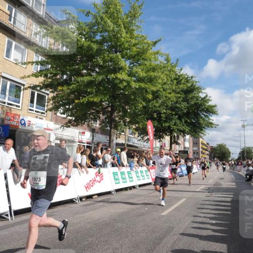 15.09.2024 - PSD Bank Halbmarathon Miley Keyser http://msf.ph/oto/7088241 15.09.2024 11:56:42 Ziel 775, 787, 1327, 1690, 1700, 1706, 1753, 1859, 1973, 2494, 2780, 2879, 2900 meine-sportfotos.de