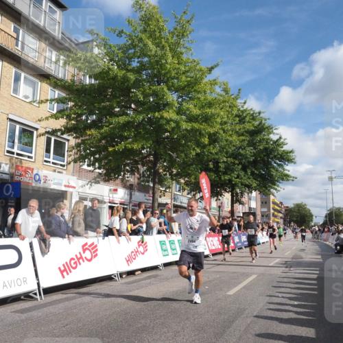 15.09.2024 - PSD Bank Halbmarathon Miley Keyser http://msf.ph/oto/7088251 15.09.2024 11:56:42 Ziel 775, 787, 1327, 1690, 1700, 1706, 1753, 1859, 1973, 2494, 2780, 2879, 2900 meine-sportfotos.de