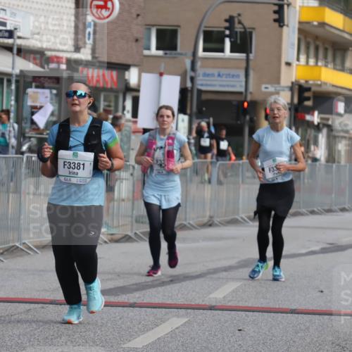 15.09.2024 - PSD Bank Halbmarathon Michael Strokosch http://msf.ph/oto/7088257 15.09.2024 12:38:48 Ziel 3123, 3332, 3333, 3381 meine-sportfotos.de