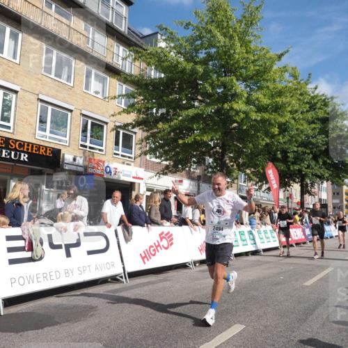 15.09.2024 - PSD Bank Halbmarathon Miley Keyser http://msf.ph/oto/7088261 15.09.2024 11:56:43 Ziel 775, 787, 1327, 1690, 1706, 1753, 1859, 1973, 2292, 2388, 2494, 2780, 2879, 2900 meine-sportfotos.de