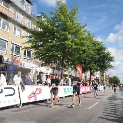 15.09.2024 - PSD Bank Halbmarathon Miley Keyser http://msf.ph/oto/7088268 15.09.2024 11:56:44 Ziel 775, 787, 1327, 1584, 1690, 1706, 1753, 1859, 1973, 2292, 2333, 2388, 2494, 2780, 2879, 2900 meine-sportfotos.de