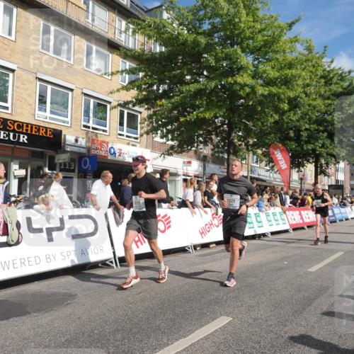 15.09.2024 - PSD Bank Halbmarathon Miley Keyser http://msf.ph/oto/7088276 15.09.2024 11:56:45 Ziel 775, 787, 1327, 1584, 1690, 1706, 1753, 1859, 1973, 2292, 2333, 2388, 2494, 2780, 2879, 2900 meine-sportfotos.de