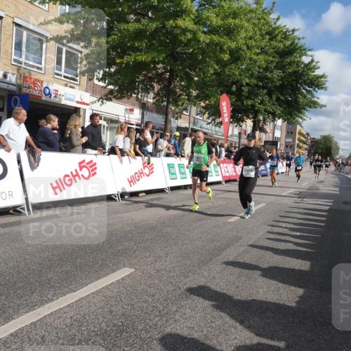 15.09.2024 - PSD Bank Halbmarathon Miley Keyser http://msf.ph/oto/7088297 15.09.2024 11:56:50 Ziel 775, 787, 1325, 1327, 1508, 1584, 1753, 1859, 1973, 2021, 2292, 2333, 2388, 2494, 2780, 2879 meine-sportfotos.de