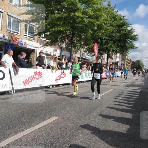 15.09.2024 - PSD Bank Halbmarathon Miley Keyser http://msf.ph/oto/7088302 15.09.2024 11:56:50 Ziel 775, 787, 1325, 1327, 1508, 1584, 1753, 1859, 1973, 2021, 2292, 2333, 2388, 2494, 2780, 2879 meine-sportfotos.de