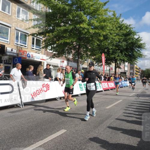 15.09.2024 - PSD Bank Halbmarathon Miley Keyser http://msf.ph/oto/7088310 15.09.2024 11:56:50 Ziel 775, 787, 1325, 1327, 1508, 1584, 1753, 1859, 1973, 2021, 2292, 2333, 2388, 2494, 2780, 2879 meine-sportfotos.de