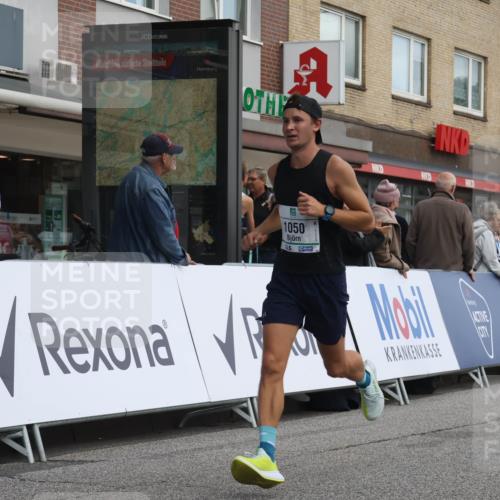 15.09.2024 - PSD Bank Halbmarathon Michael Strokosch http://msf.ph/oto/7088315 15.09.2024 11:29:21 Ziel 906, 909, 1017, 1050, 1413, 1423, 2481, 2607 meine-sportfotos.de