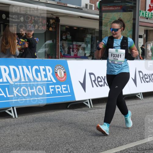 15.09.2024 - PSD Bank Halbmarathon Michael Strokosch http://msf.ph/oto/7088324 15.09.2024 12:38:52 Ziel 3123, 3332, 3333, 3381 meine-sportfotos.de