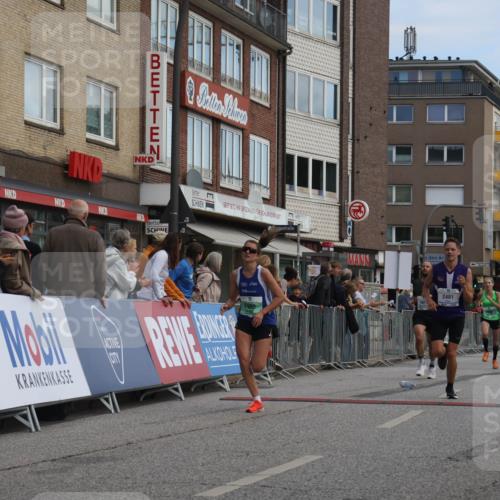 15.09.2024 - PSD Bank Halbmarathon Michael Strokosch http://msf.ph/oto/7088330 15.09.2024 11:29:22 Ziel 906, 909, 1017, 1050, 1413, 1423, 2481, 2607 meine-sportfotos.de